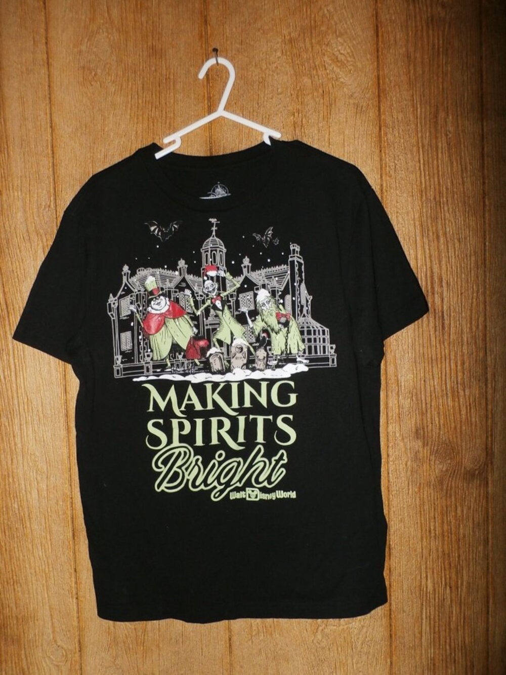 Walt Disney Tee Xmas Haunted Mansion 3 Ghosts Making Spirits Bright Size S